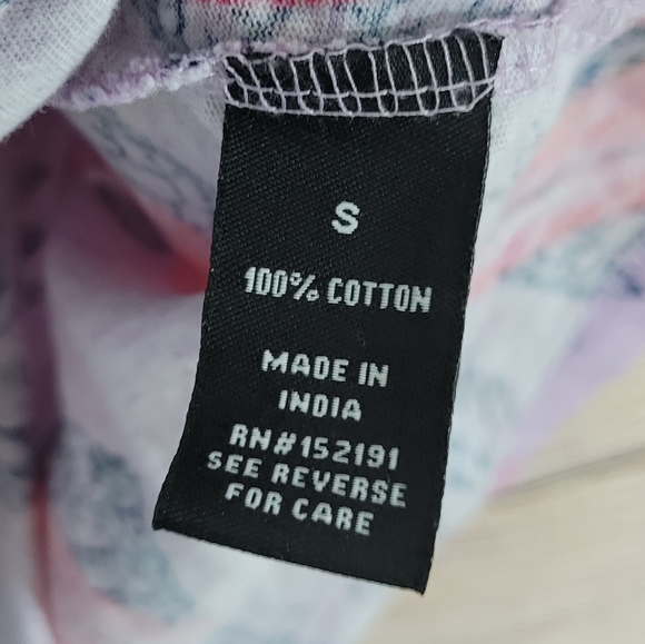 Knicker Bocker flamingo float print tshirt - Picture 5 of 6